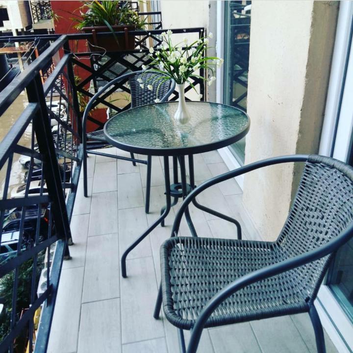 Batumi-Cozy Apartment Luaran gambar
