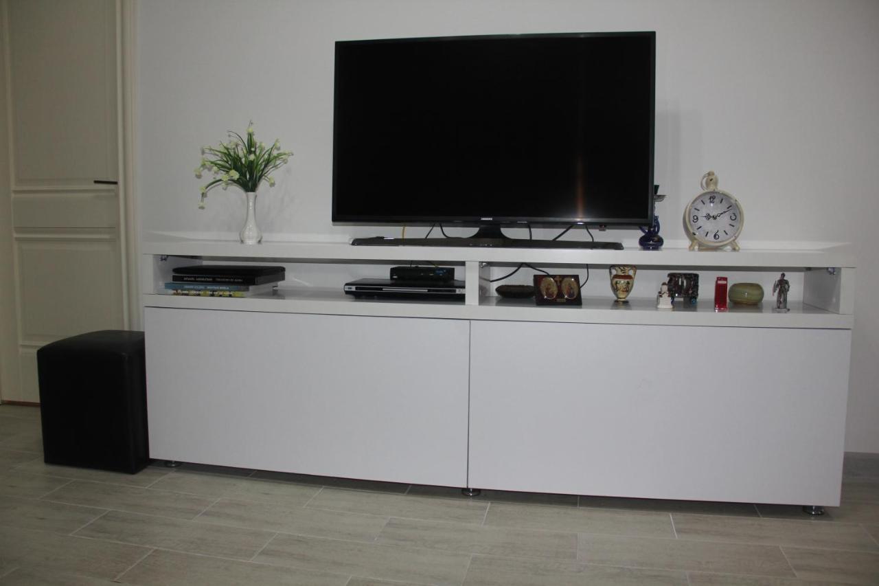 Batumi-Cozy Apartment Luaran gambar