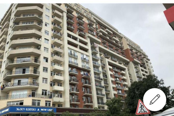 Batumi-Cozy Apartment Luaran gambar