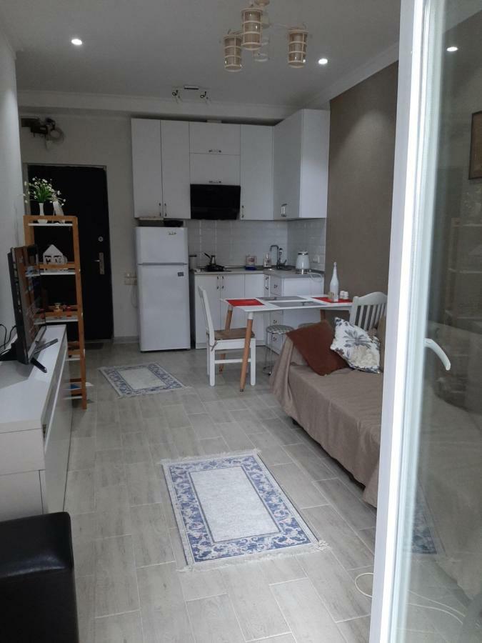 Batumi-Cozy Apartment Luaran gambar
